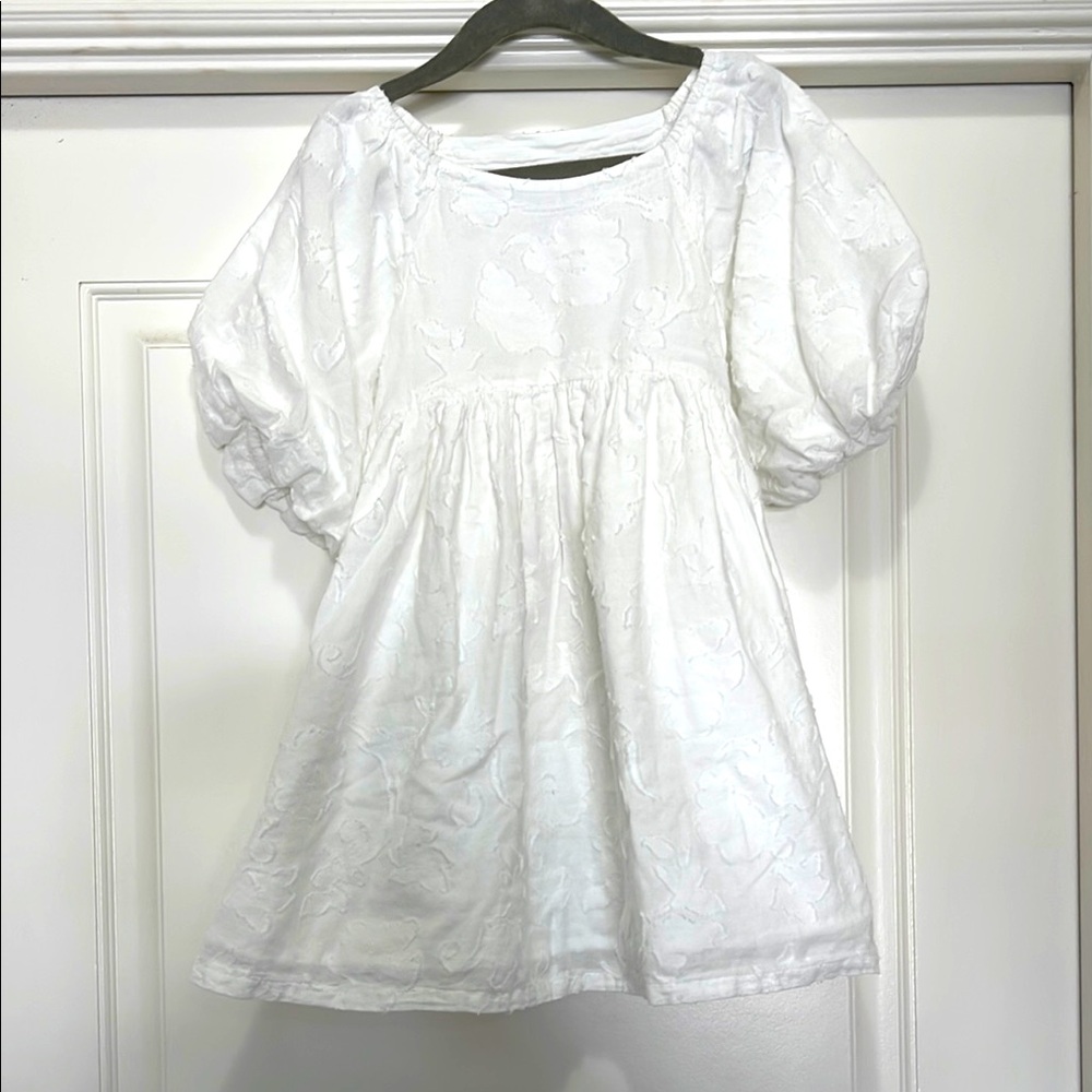White Puff Sleeve Floral Appliqué Girls Dress size 3